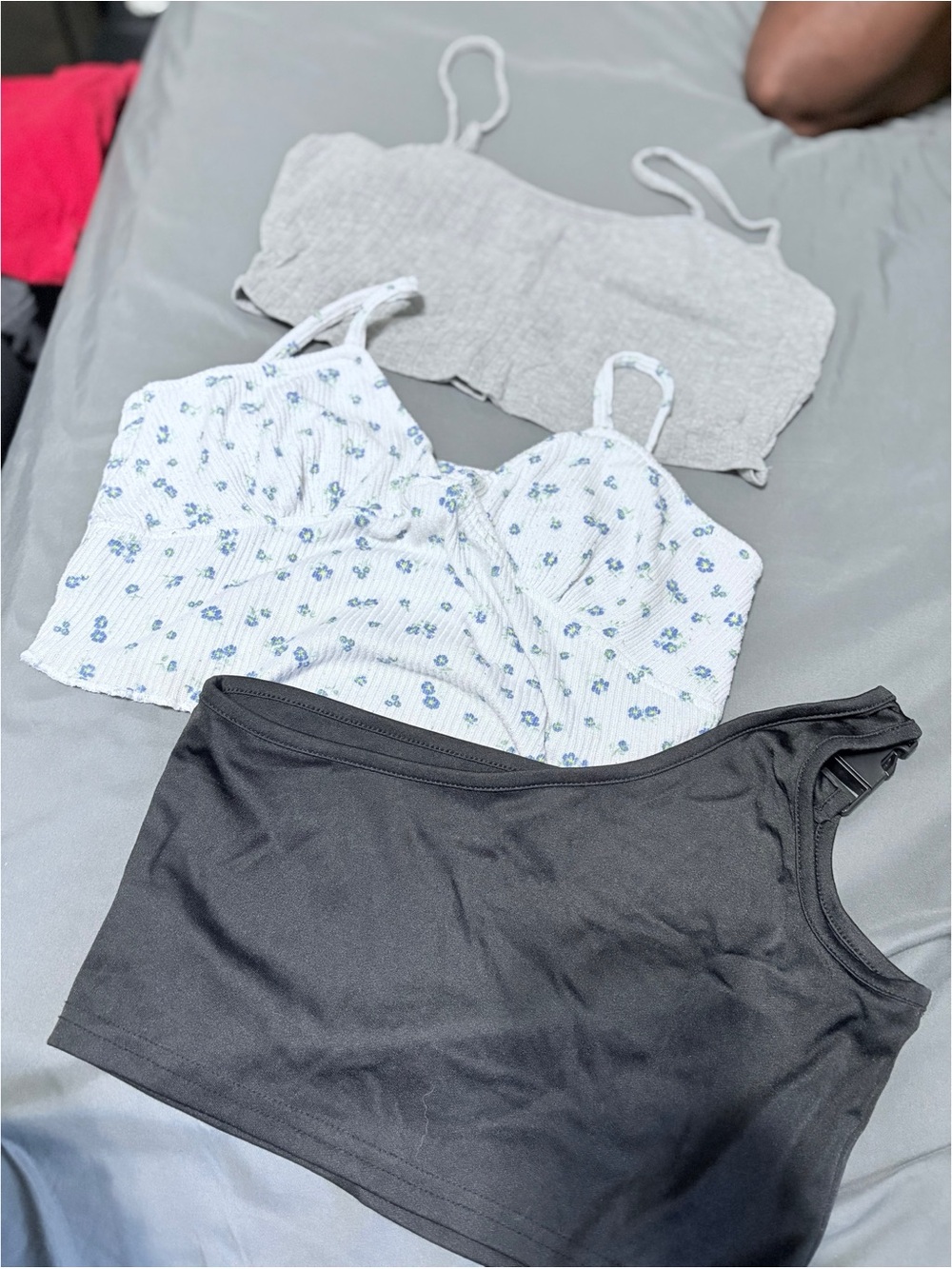 SHEIN White Floral Ribbed Cami Crop Top Trio (Gray & Black)